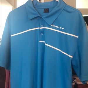 Men’s Oakley golf shirt